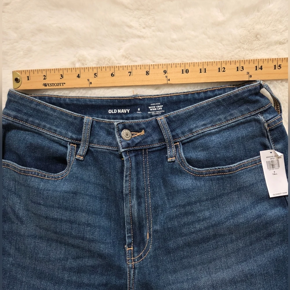 Old Navy Women's High-Waisted Wow Crop Wide-Leg Jeans Size 8 Tall